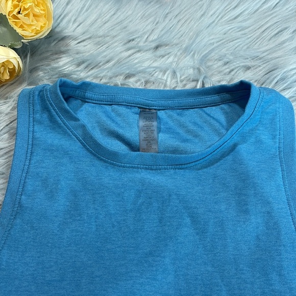 Beyond Yoga Spacedye Blue Featherweight Tank sz XS - Picture 3 of 9